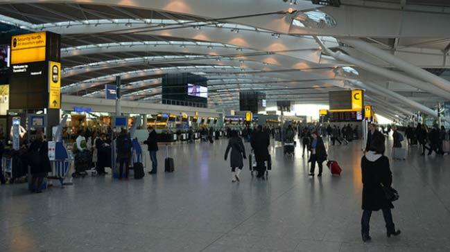 Londra'daki Heathrow Havaliman tm uular iptal etti