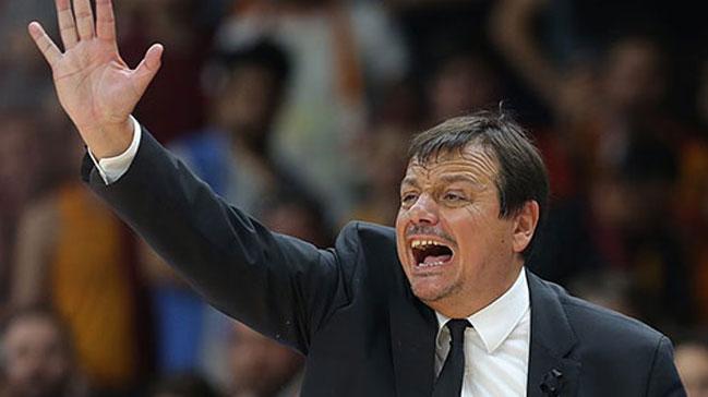 Galatasaray'da Ergin Ataman depremi!