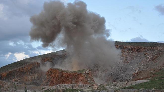 Bitlis'te 1 ton patlayc imha edildi