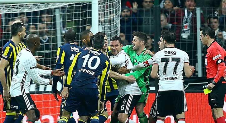 Tosic'ten Robin van Persie'ye ampiyonluk gndermesi geldi