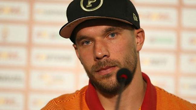 Podolski kendisinden sonra Bruma'nn ayrldn aklad