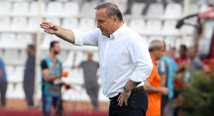 Dick Advocaat: Lens bana Beikta ile ilgili bir ey sormad