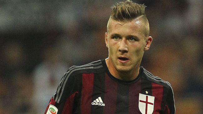 Trabzonspor, Milan'n orta saha oyuncusu Juraj Kucka'y gndemine ald!