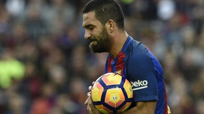 Ahmet Bulut: Arda Turan Barcelona'dan ayrlmayacak