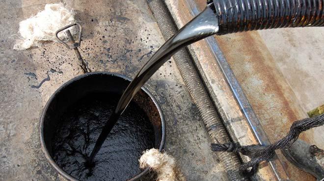 Brent petrol 49 dolara geriledi 