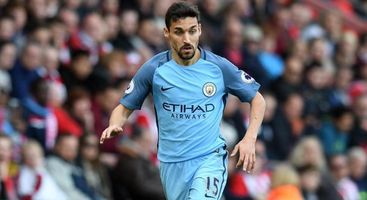 Jesus Navas'n eski takm Sevilla'dan teklif bekledii iddia edildi