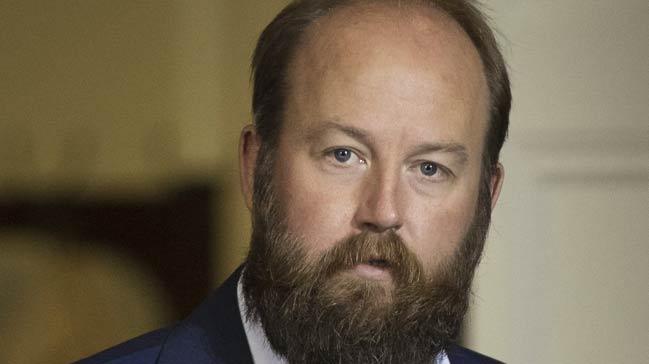 ngiltere Babakan Theresa May'in badanman Nick Timothy istifa etti