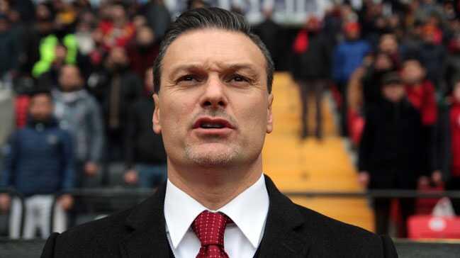 Alpay zalan Samsunspor'un yeni teknik direktr oluyor