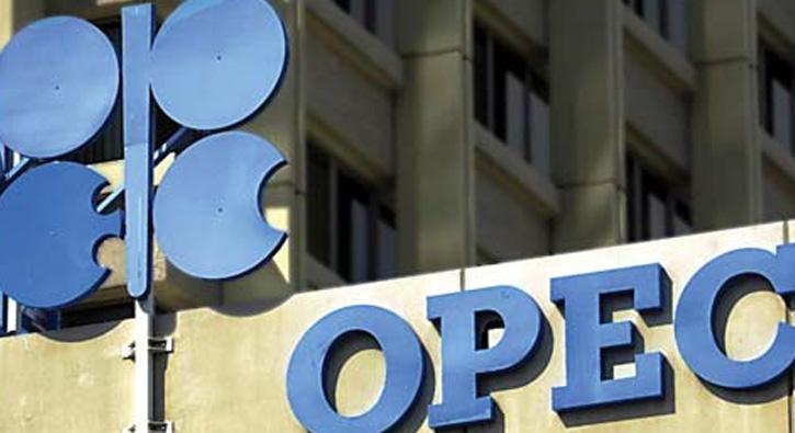 Katar: OPEC'in petrol retimini ksma kararna bal kalacaz