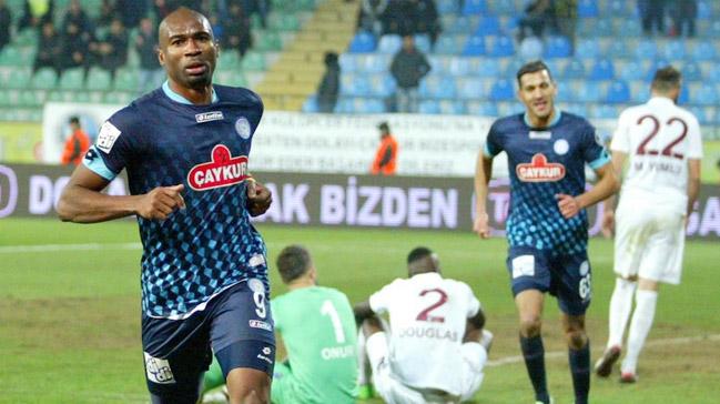 Leonard Kweuke: Trabzonspor byk bir takm deil