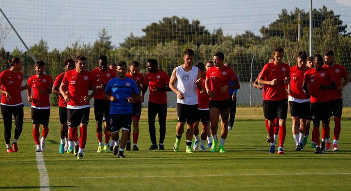 Antalyaspor yeni sezon hazrlklarna 30 Haziran'da balayacak