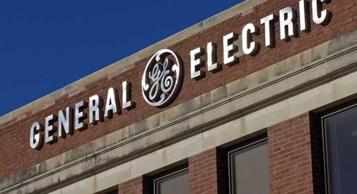 General Electric'in CEO'su deiti