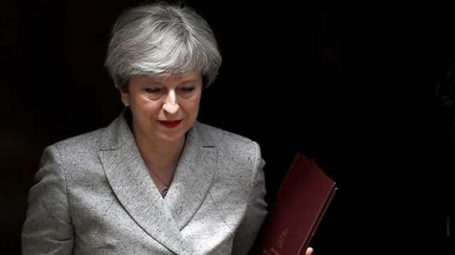 Theresa May erken seim kararndan dolay piman olduunu belirtti