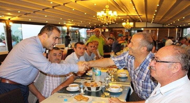 ofrler iftar yemeinde bir araya geldi