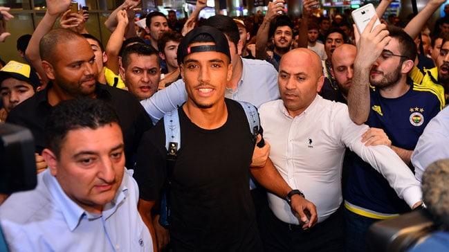 Fenerbahe'nin yeni transferi Nabil Dirar stanbul'a geldi