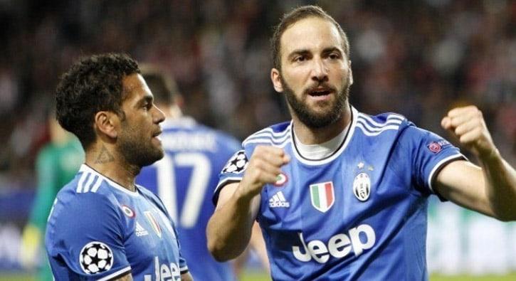 Higuain hakknda transfer iddialar kan Dani Alves iin veda mesaj yaynlad, ardndan sildi