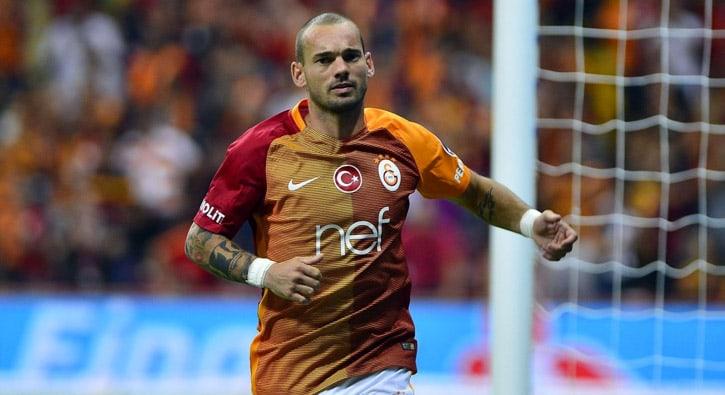 Sneijder'in menajeri Guido Albers: Galatasaray'da oynamayacaksa nmze bakmamz gerekiyor