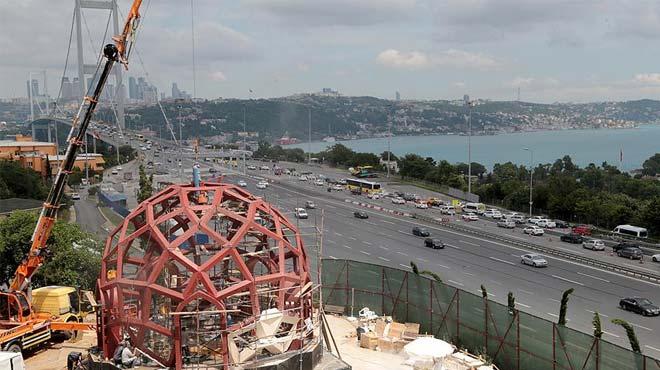 15 Temmuz ehitler Abidesi'nin darbe giriiminin 1. ylnda almas planlanyor