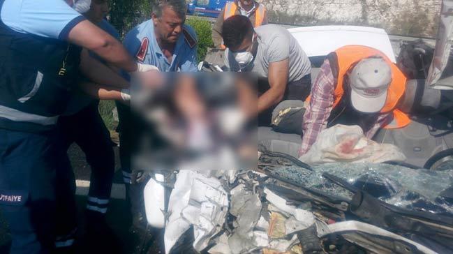 Mersin'de otomobil ile TIR arpt: 3 l, 3 yaral