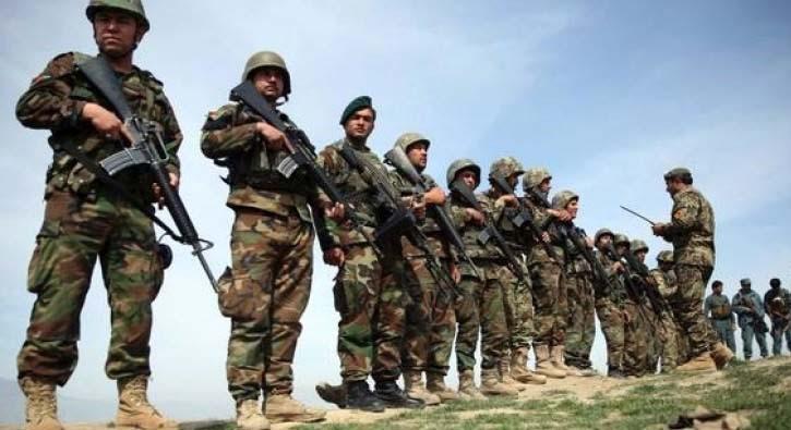 Pentagon Afgan askerleri iin alnan 'yanl' niforma iin 28 milyon dolar harcad