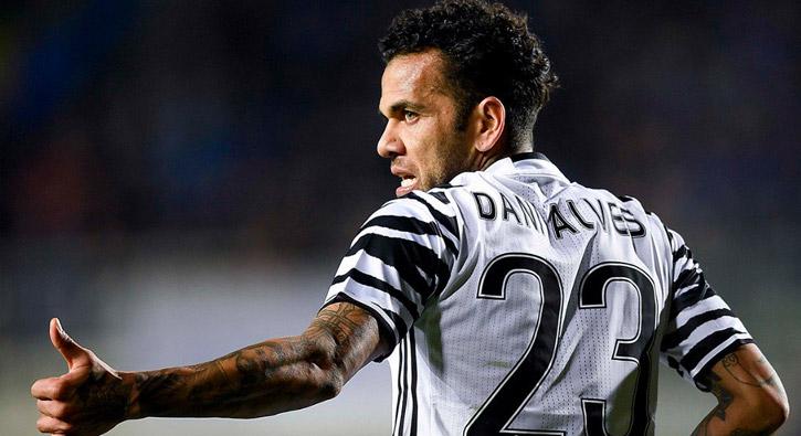 Juventus Dani Alves ile yollarn ayrldn resmen aklad