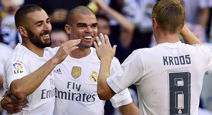 Beikta Real Madrid ile szlemesi sona eren Pepe ile gryor