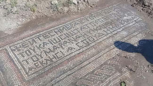 Adyaman'da bin 500 yllk mozaik bulundu