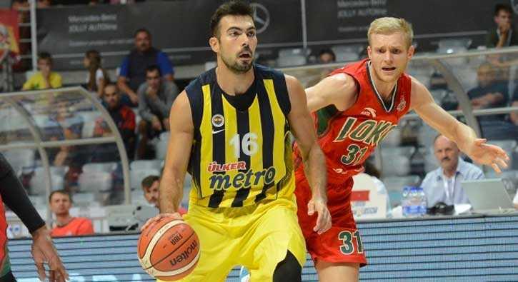 Fenerbahe Sloukas ve Bar Hersek'in szlemelerini uzatt