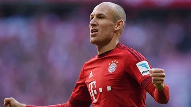Fenerbahe Robben'e yllk 5 milyon euro vermeye hazr