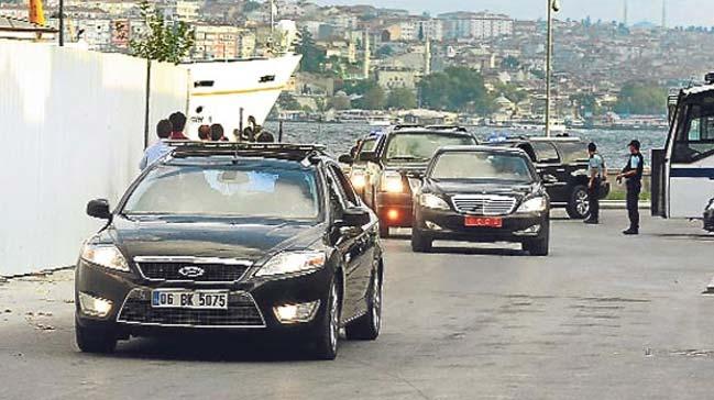 Cumhurbakan Erdoann konvoyunu durduran vatanda iftara davet etti  