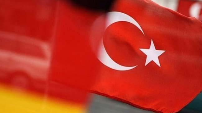 Alman basn: Trkiye, Almanya'ya basky artrd