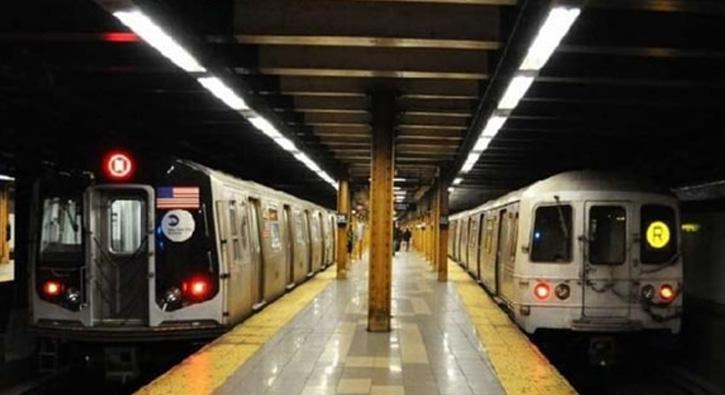 New York'ta metro raydan kt: 3 kii yaraland
