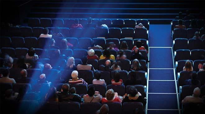 Sinema seyircisi azald, tiyatro seyircisi artt