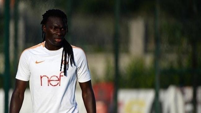 Bafetimbi Gomis Galatasaray ile ilk antrenmanna kt