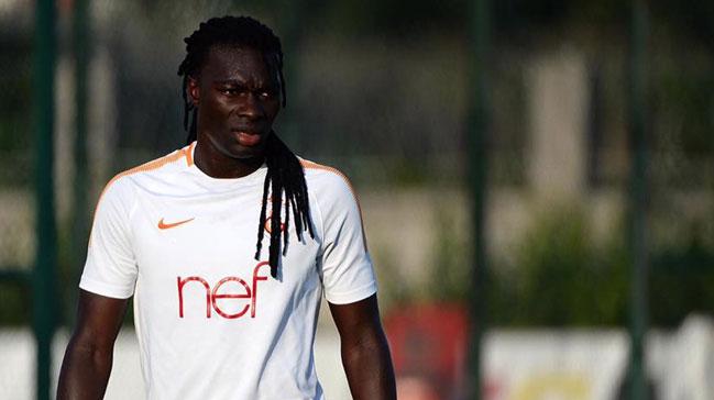 Galatasaray'n yeni transferi Bafetimbi Gomis golleri kadar baylmalaryla da nl