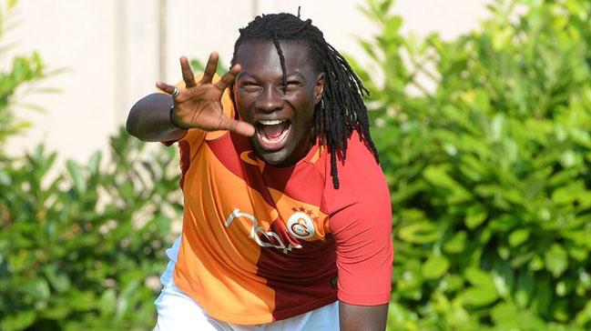 Bafetimbi Gomis'in att gollerden sonra yapt gol sevincinin anlam ortaya kt