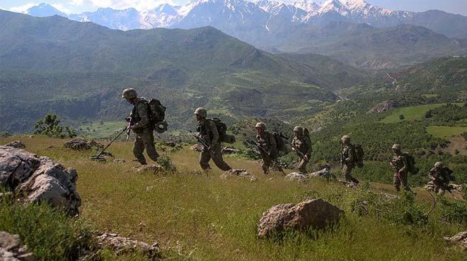 Hakkari'de terr saldrsnda 3 asker yaraland