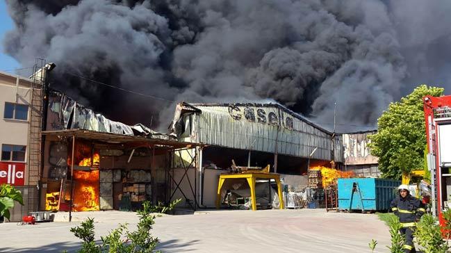 Bursa'da tekstil fabrikasnda yangn