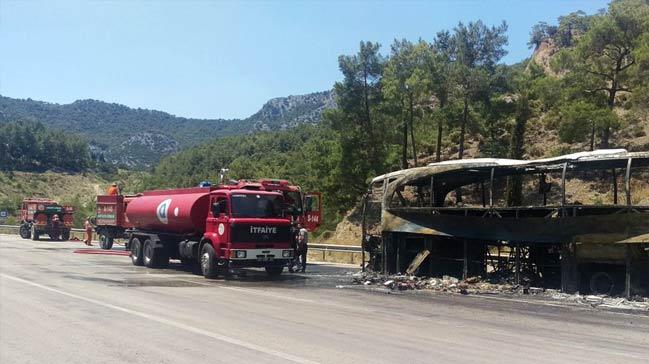 Isparta'da yolcu otobsnde yangn kt