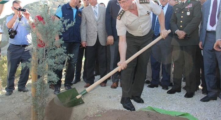 Manisada 15 Temmuz ehitleri Hatra Orman oluturuldu