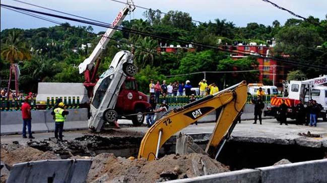 Meksika'da yol kt: 2 l