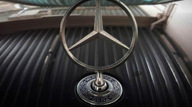Mercedes, in'deki 16 bin aracn geri aracak