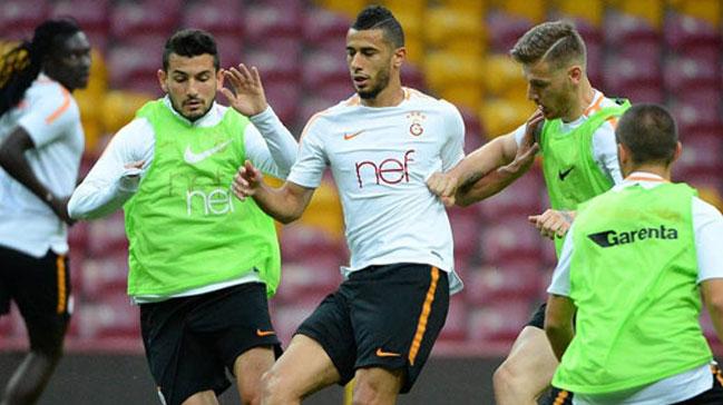 Galatasaray stersunds karsnda 2-0'dan turu almaya alacak