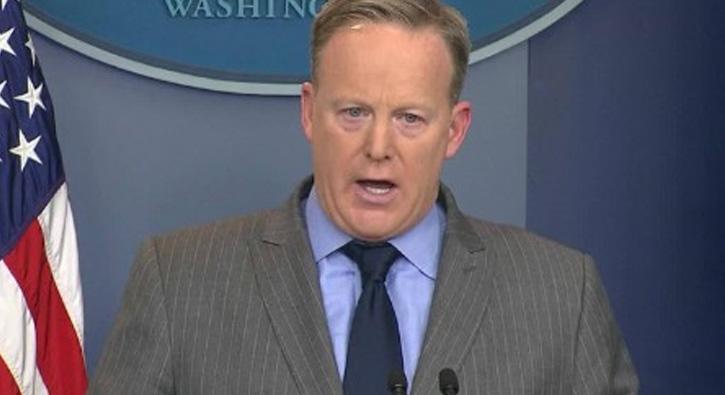 Beyaz Saray szcs Sean Spicer istifa etti