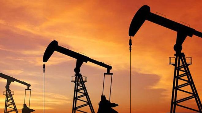 Brent petroln varili 48 dolarn zerinde seyrediyor