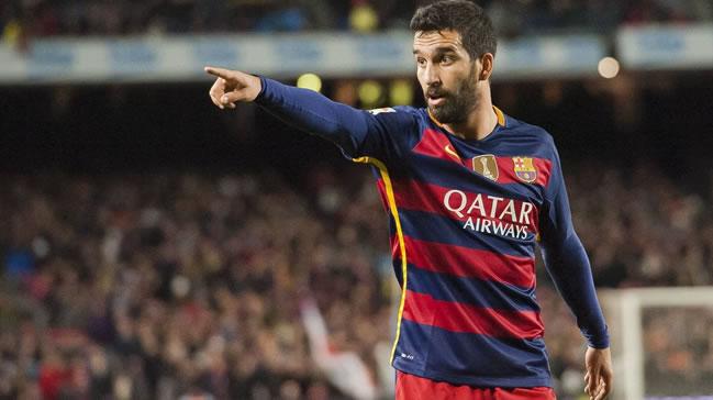 Arda Turan'dan Galatasaray'a yeil k