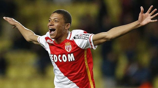 Real Madrid'in Mbappe iin 216 milyon euro demesi gerekiyor