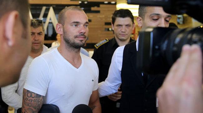 Nice Wesley Sneijder'la gryor