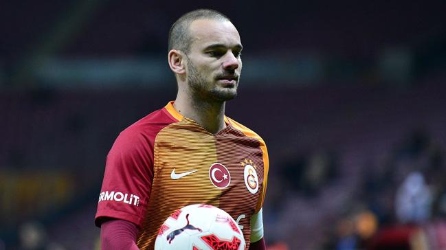 Wesley Sneijder'in menajeri Guido Albers: u anda Sneijder ve Nice'le ilgili bir durum yok