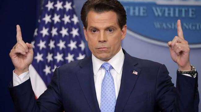 Scaramucci greve baladktan 10 gn sonra istifa etti